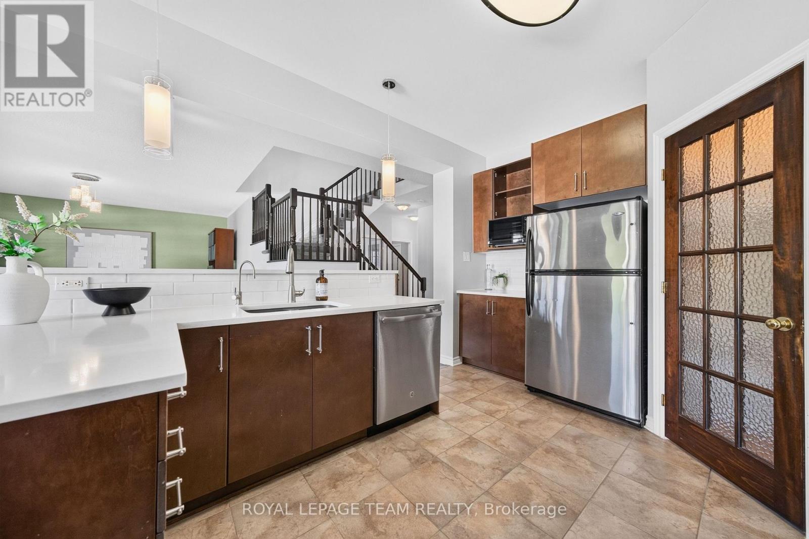65 OSPREY CRESCENT - 18