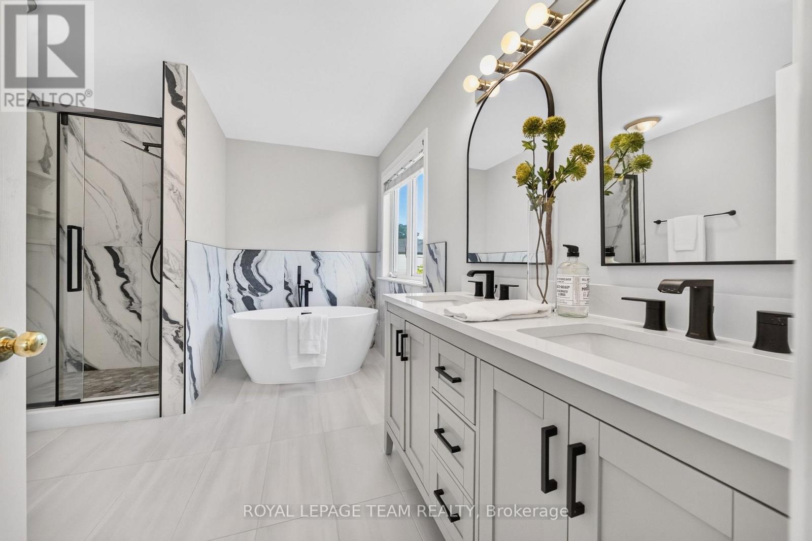 65 OSPREY CRESCENT - 28