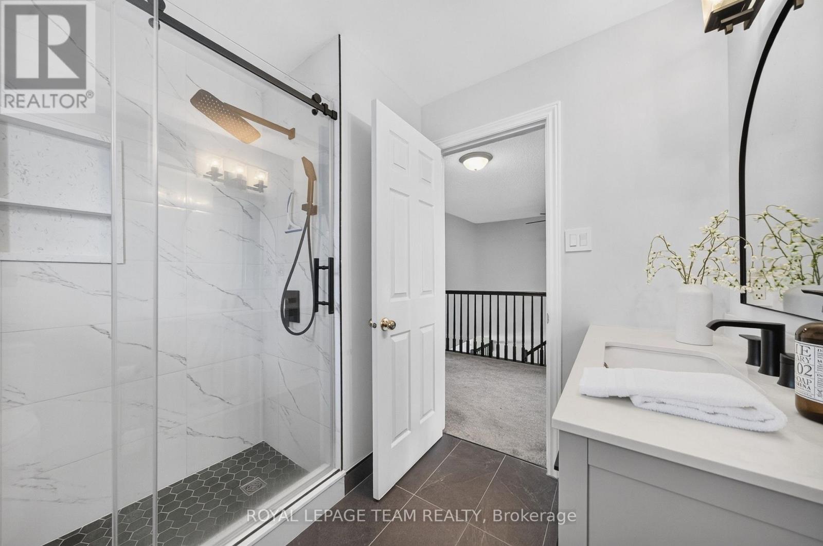 65 OSPREY CRESCENT - 40