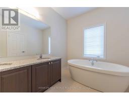 5 Delft Drive, Markham, ON L6C0Z3 Photo 17