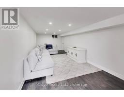 16175 Jane Street, King, ON L7B0G3 Photo 29