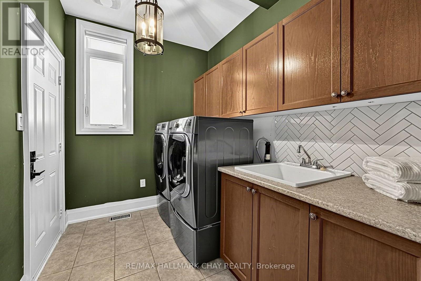 52 COPELAND CRESCENT - Image 21