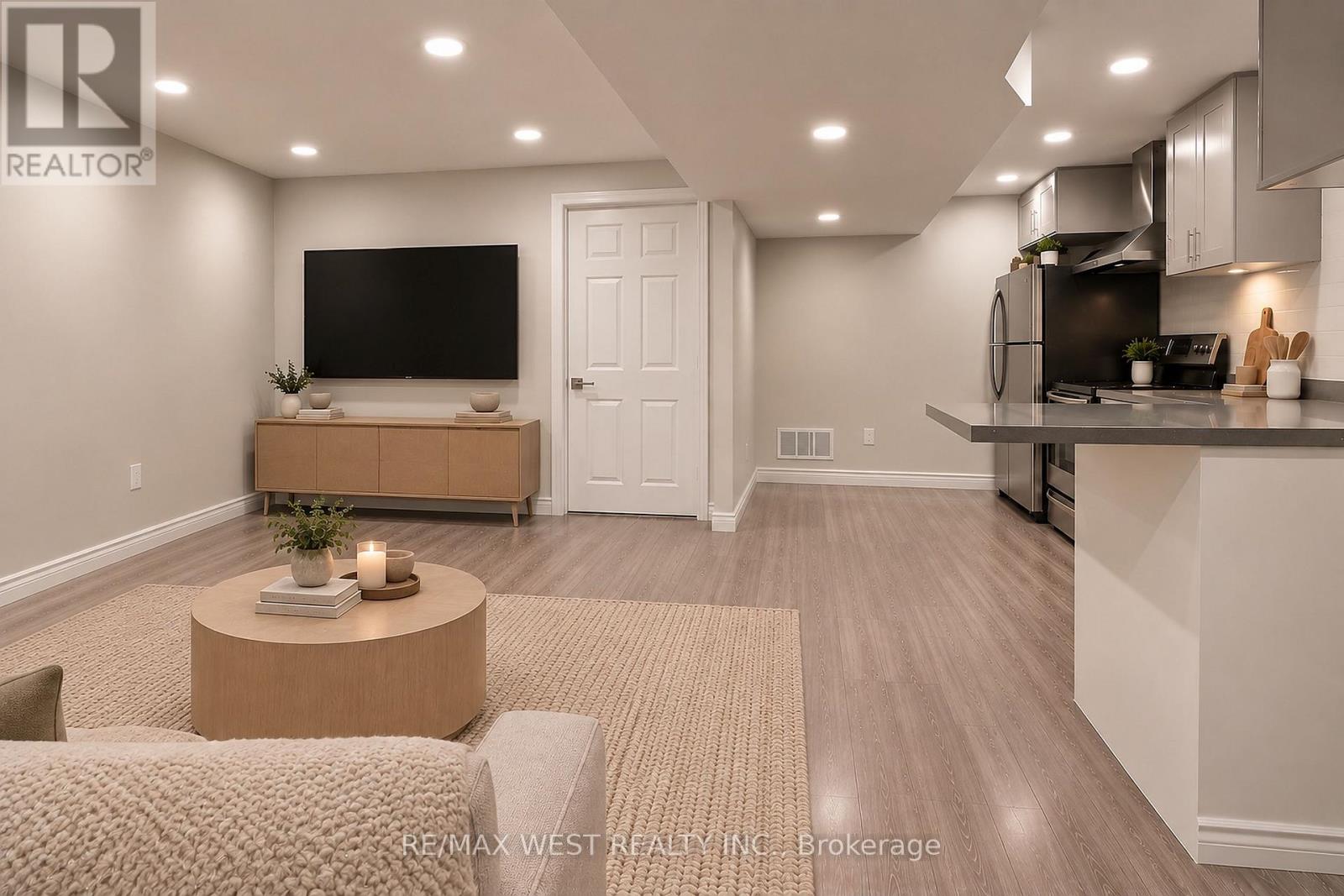 Bsmt-70 Breeze Drive, Bradford West Gwillimbury photo 7