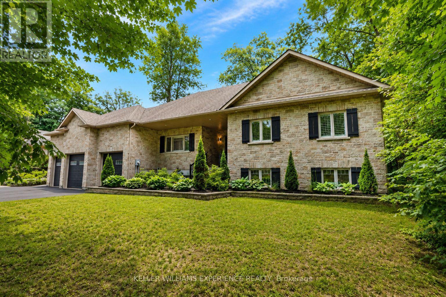 41 HERON BOULEVARD, Springwater (Snow Valley) — photo 2