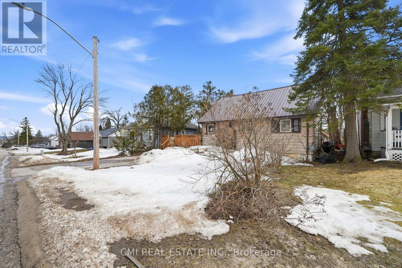 345 LINWOOD AVENUE - 40