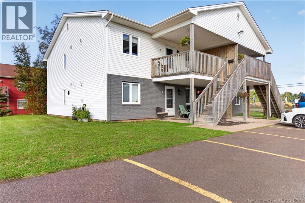 633 Whitepine Road, Riverview, New Brunswick, E1B2P2, Riverview, New Brunswick — photo 2 of 5
