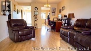 633 Whitepine Road - 8