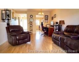 Kitchen - 633 Whitepine Road, Riverview, NB E1B2P2 Photo 8