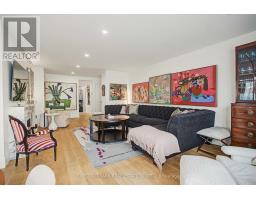 Laundry room - 201 - 40 Rosehill Road, Toronto, ON M4T1G5 Photo 11