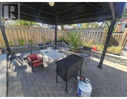 1232 Jane Street, Toronto, ON M6M4X8 Photo 6