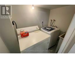 Bsmt - 6 Sweet Briar Lane, Brampton, ON L6Z4V3 Photo 14