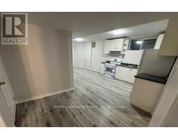 Bsmt - 6 Sweet Briar Lane, Brampton, ON L6Z4V3 Photo 9