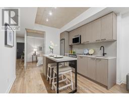 301 - 1808 St. Clair Avenue W, Toronto, ON M6N1J5 Photo 8