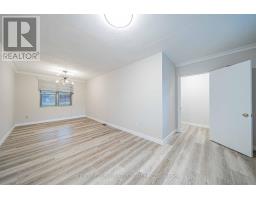 Upper - 22 Carysfort Road, Toronto, ON M8Z4X2 Photo 8