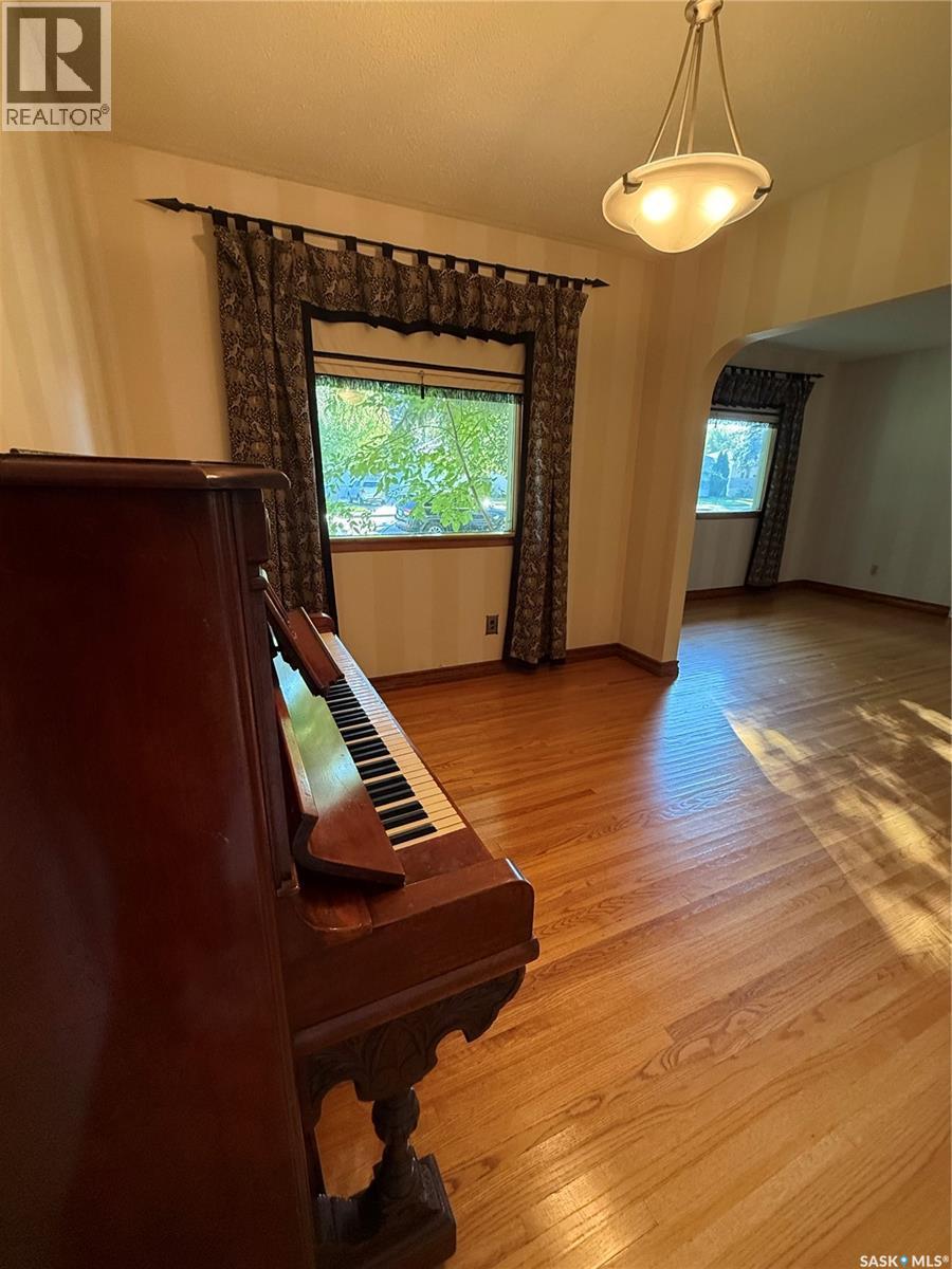 1204 EWART AVENUE, Saskatoon — photo 11