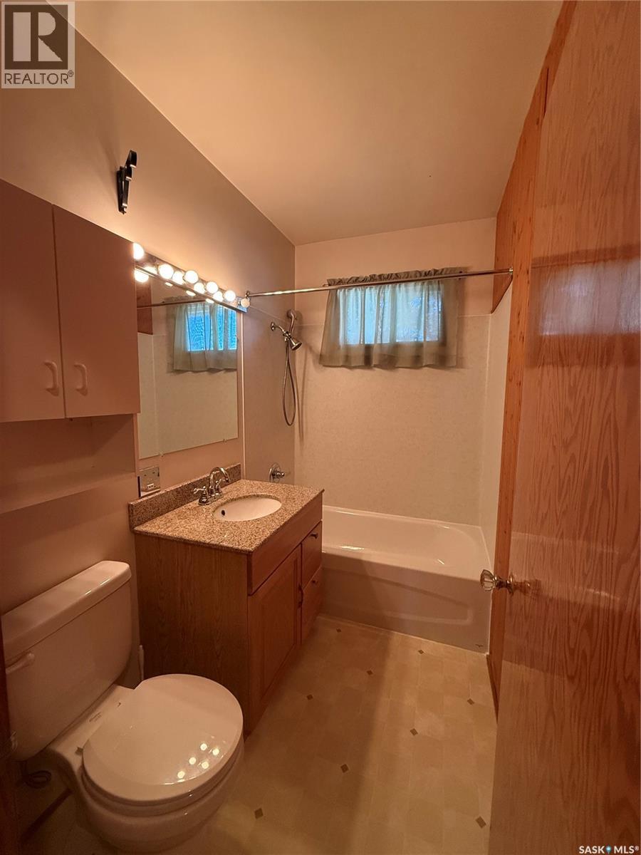 1204 EWART AVENUE, Saskatoon — photo 16