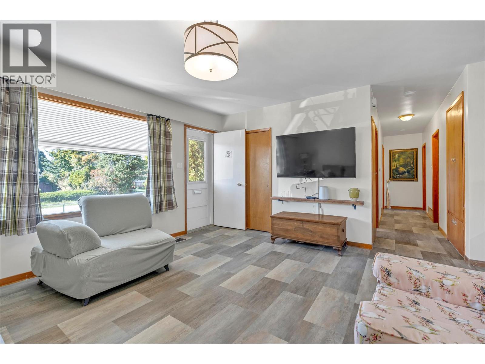 1826 Fairford Drive, Penticton