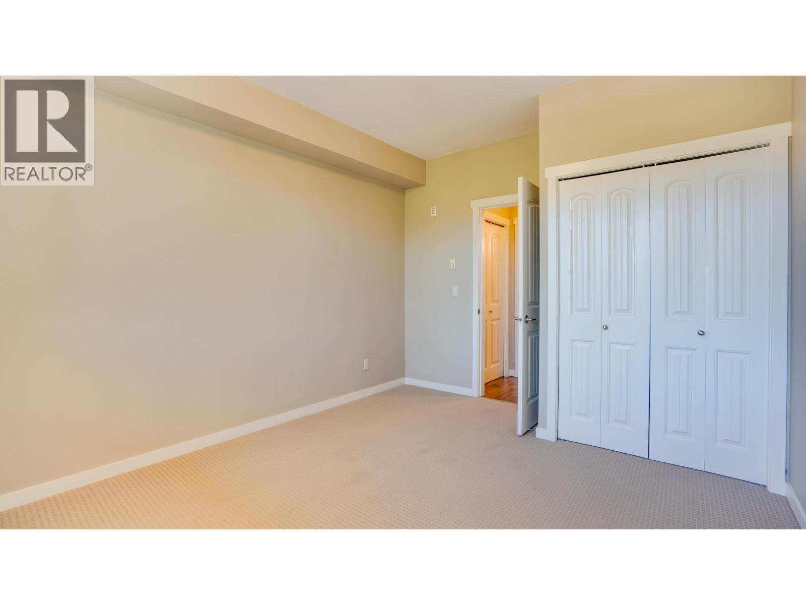 105 3735 Casorso Road, Kelowna