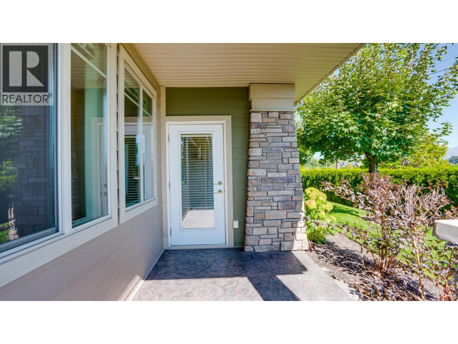 105 3735 Casorso Road, Kelowna