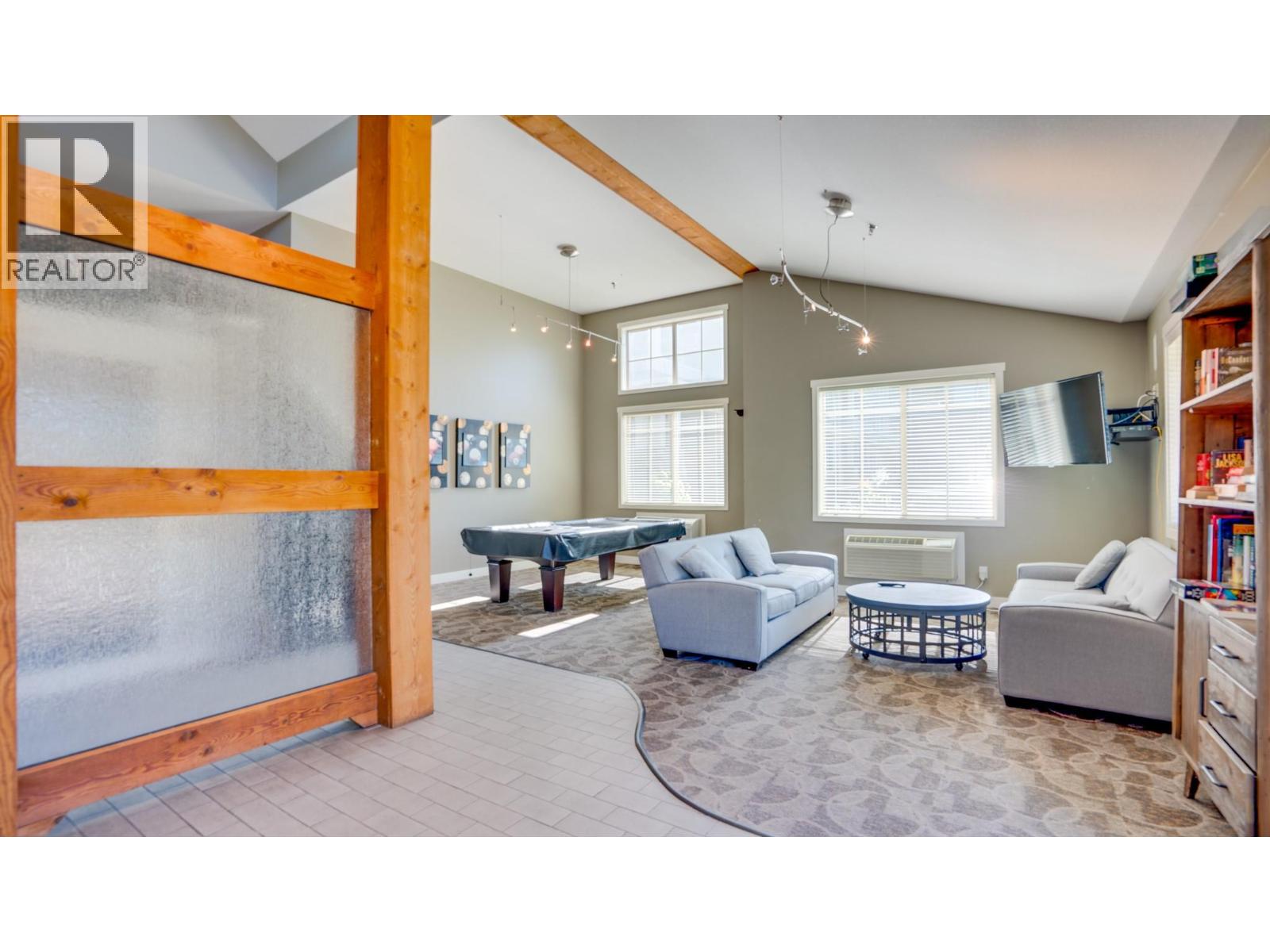 105 3735 Casorso Road, Kelowna