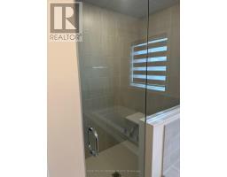 11 Sugar Trail E, Kitchener, ON N3A3E4 Photo 15