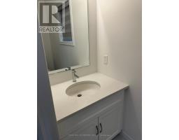 11 Sugar Trail E, Kitchener, ON N3A3E4 Photo 8
