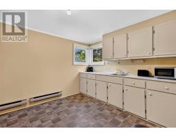 40 Godsells Road thumbnail 12