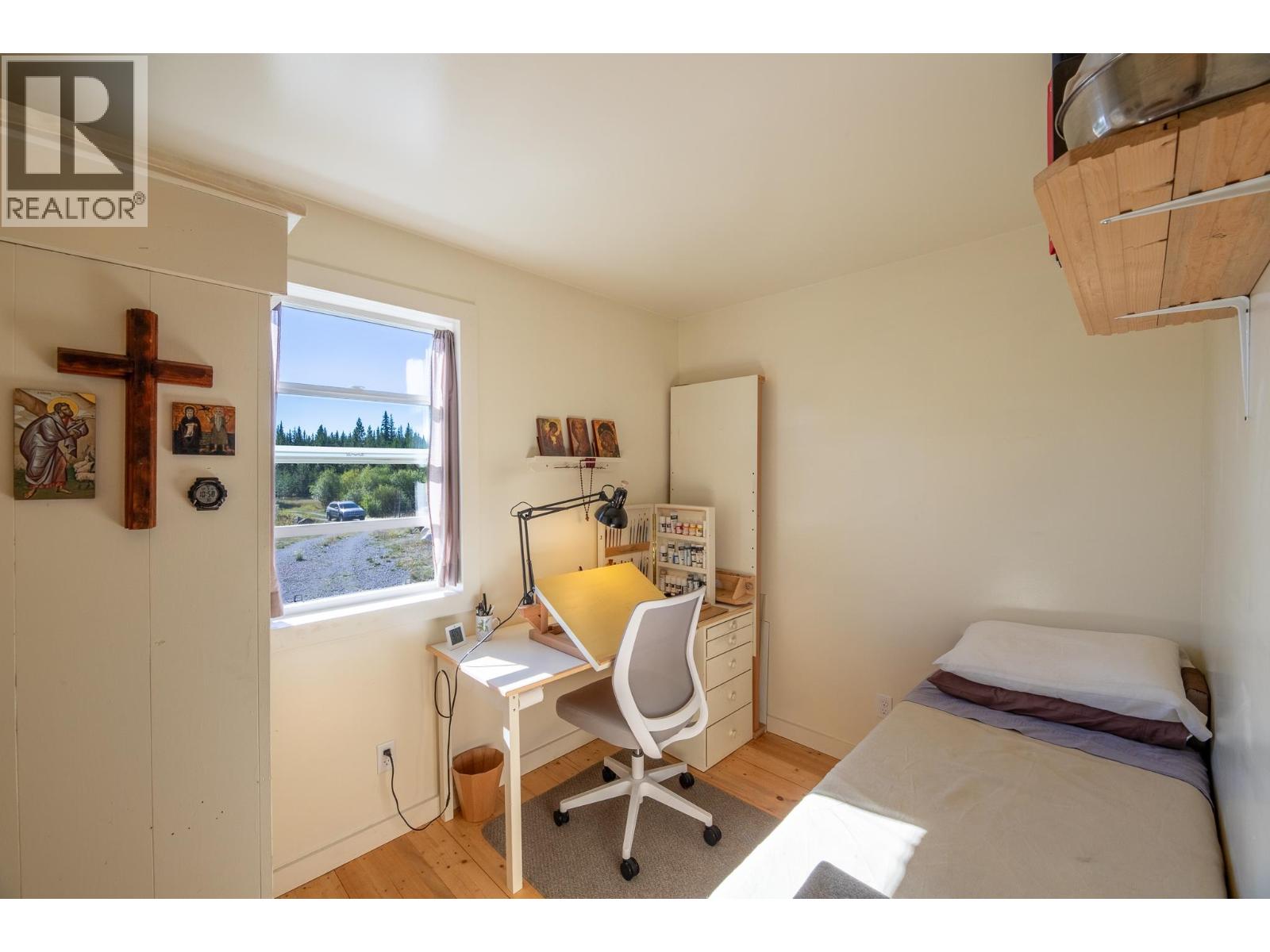 7568 HIGH COUNTRY ROAD - Image 26