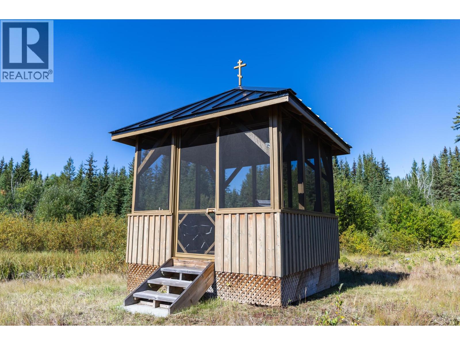 7568 HIGH COUNTRY ROAD - 12