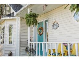 12 Lakeview Place thumbnail 2