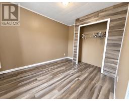 73 Beach Avenue thumbnail 13