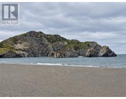 73 Beach Avenue thumbnail 16