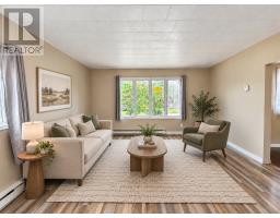 73 Beach Avenue thumbnail 5
