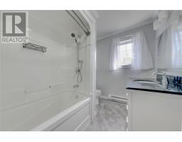 18 Mountainview Road thumbnail 10
