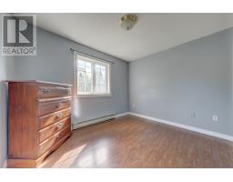 18 Mountainview Road thumbnail 11