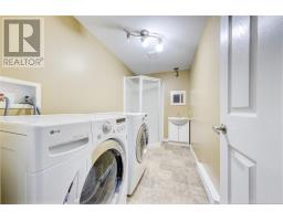 18 Mountainview Road thumbnail 17