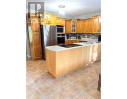 379 Grenfell Heights thumbnail 13