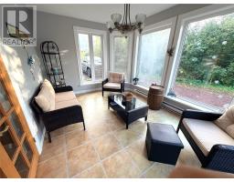 379 Grenfell Heights thumbnail 18