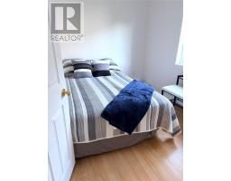 379 Grenfell Heights thumbnail 25