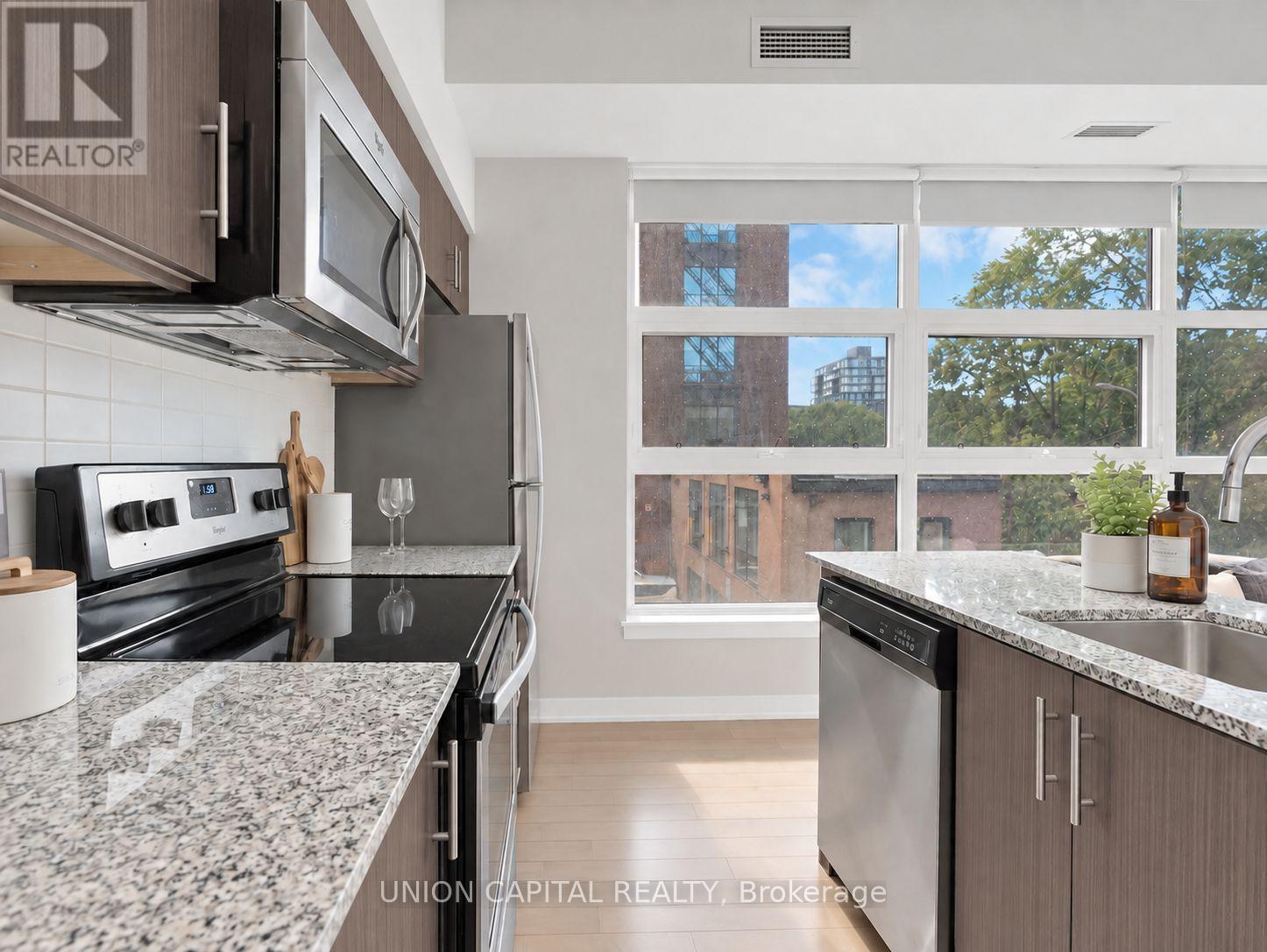 202 - 10 WILLISON SQUARE, Toronto (Kensington-Chinatown) — photo 8