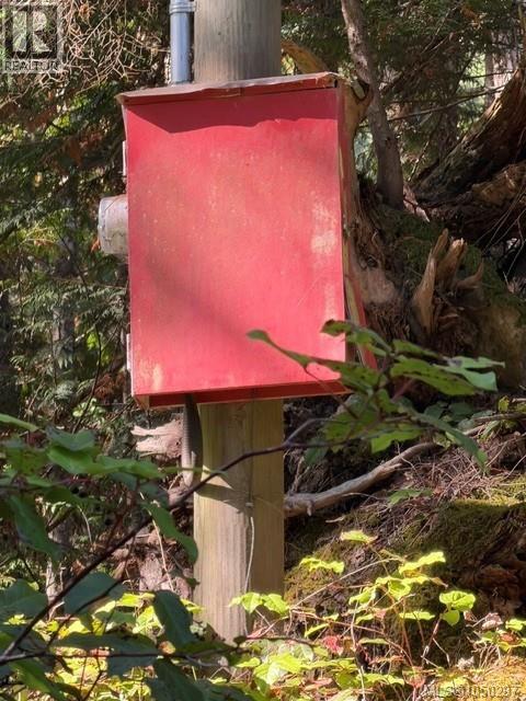 621 Bell Bay Rd, Mayne Island - Image 1