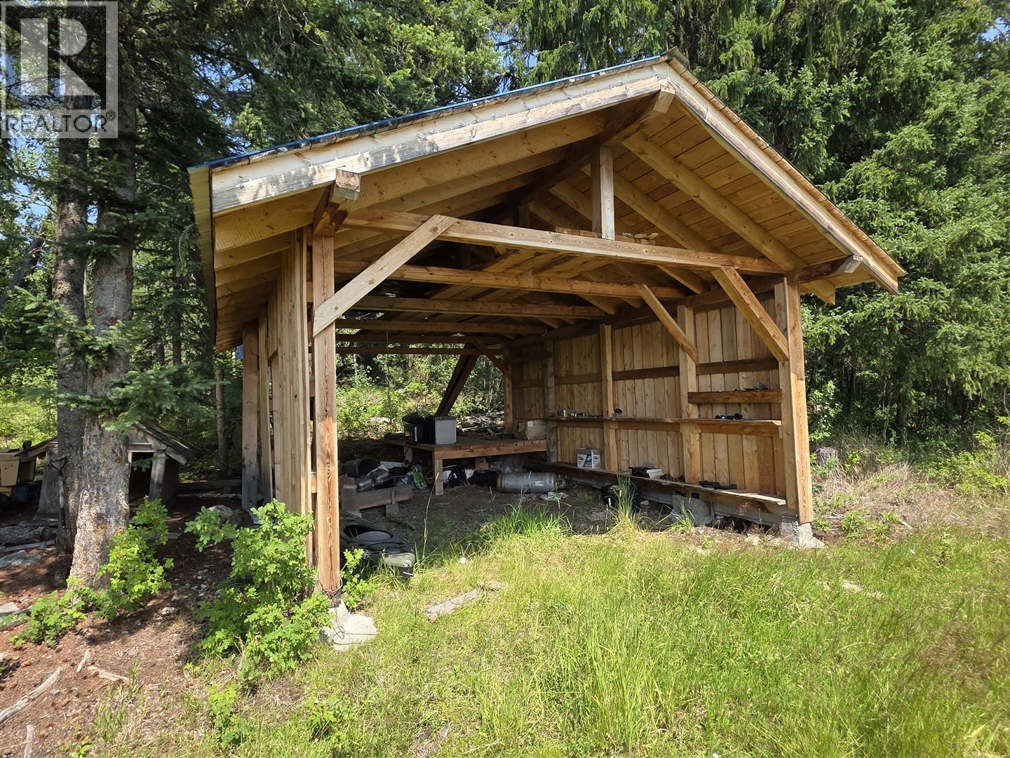 1462 WALTERS LAKE ROAD - 24