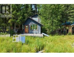 1462 Walters Lake Road, Horsefly, BC V0L1L0 Photo 11