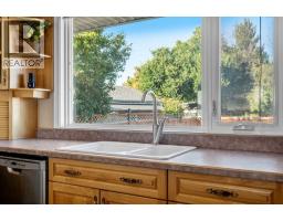 Den - 244 Cantrell Drive Sw, Calgary, AB T2W2K6 Photo 11
