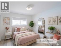 Bedroom - 5853 Kettle Court, Oliver, BC V0H1T0 Photo 13