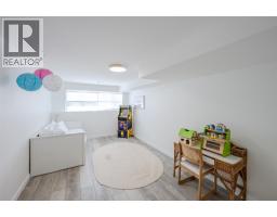 Laundry room - 5853 Kettle Court, Oliver, BC V0H1T0 Photo 17