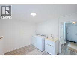 5853 Kettle Court, Oliver, BC V0H1T0 Photo 43