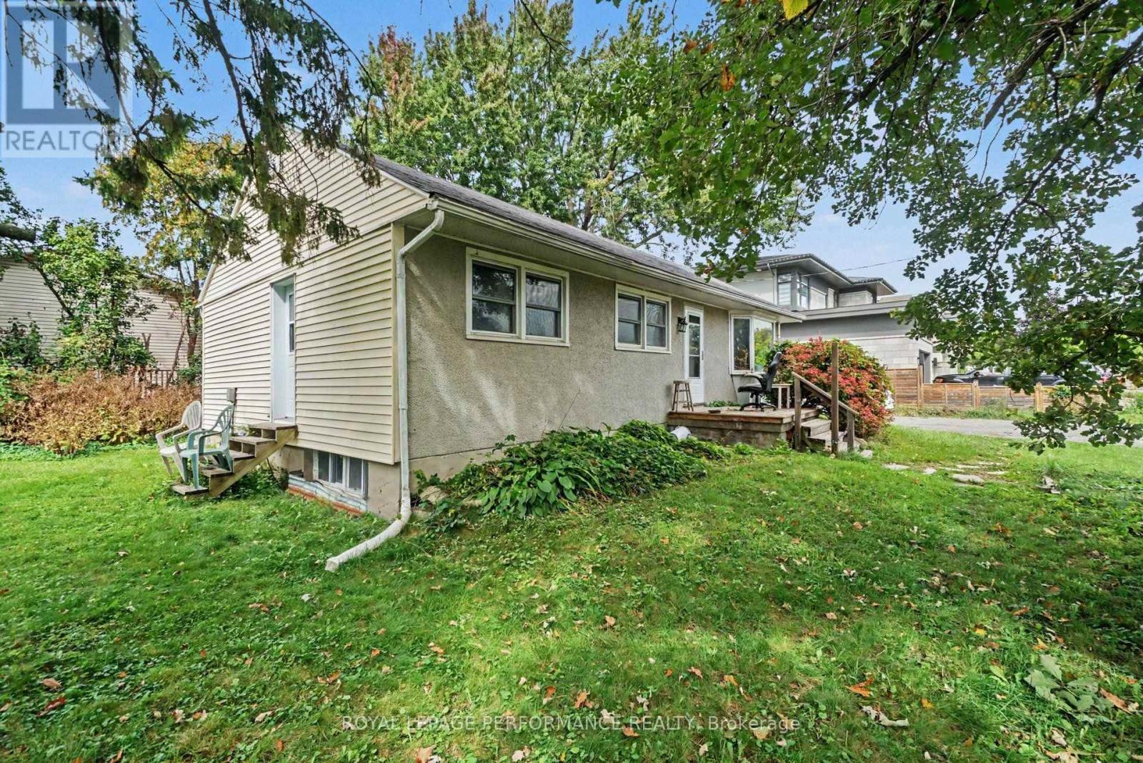 119 Fieldrow Street