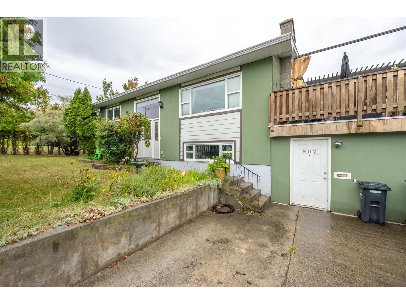 902 Maccleave Avenue - 32