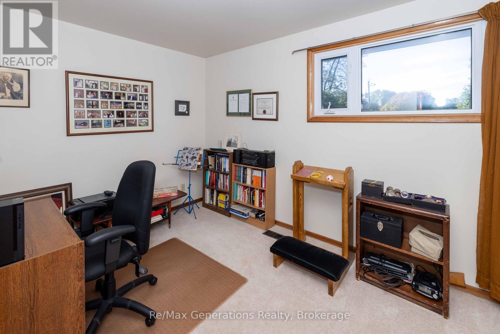 235 MAPLE AVENUE - Image 12